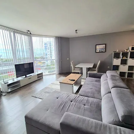 Apartment Sea View Lazur Burgas City