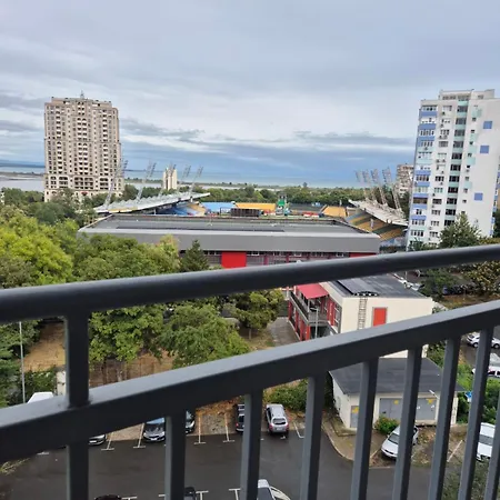 Sea View Lazur Apartment Burgas City